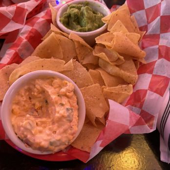 Bub City - Guacamole, Pimento Cheese, and Chips - Bars Near Me - Rosemont, Illinois