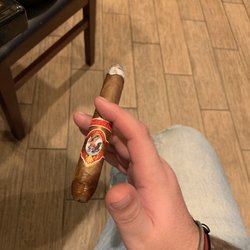 Best Cigar Pub