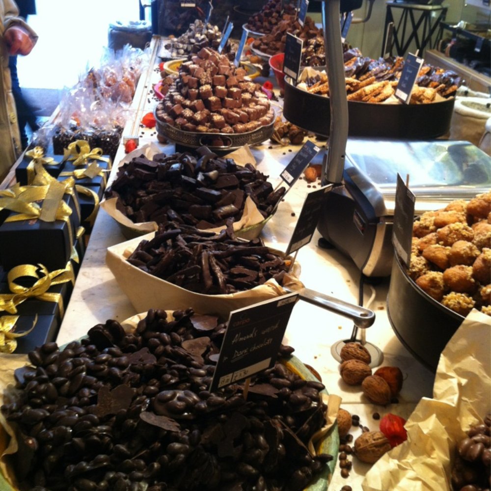 Carpo Piccadilly - Chocolatiers & Shops Near Me - London, XGL Carpo Piccadilly - Chocolatiers & Shops Near Me - London, XGL