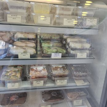 Phoenix Dessert - Bakeries Near Me - Alhambra, California Phoenix Dessert - Bakeries Near Me - Alhambra, California