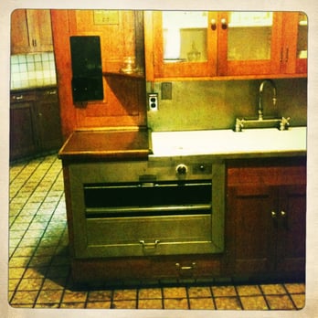 Plummer House - The fantastic old kitchen - Venues & Event Spaces Near Me - Rochester, Minnesota Plummer House - The fantastic old kitchen - Venues & Event Spaces Near Me - Rochester, Minnesota