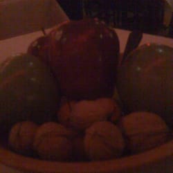 Moro's Dining