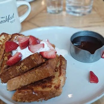 Magnolia Table - Jo's Crunchy French Toast with strawberries - Breakfast & Brunch Near Me - Waco, Texas Magnolia Table - Jo's Crunchy French Toast with strawberries - Breakfast & Brunch Near Me - Waco, Texas