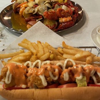 Storming Crab - Fried Catfish Po'Boy, Create Your Own Seafood Combo - Seafood Near Me - Henderson, Nevada Storming Crab - Fried Catfish Po'Boy, Create Your Own Seafood Combo - Seafood Near Me - Henderson, Nevada