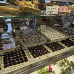 Graf's Pastry - Chocolate truffles