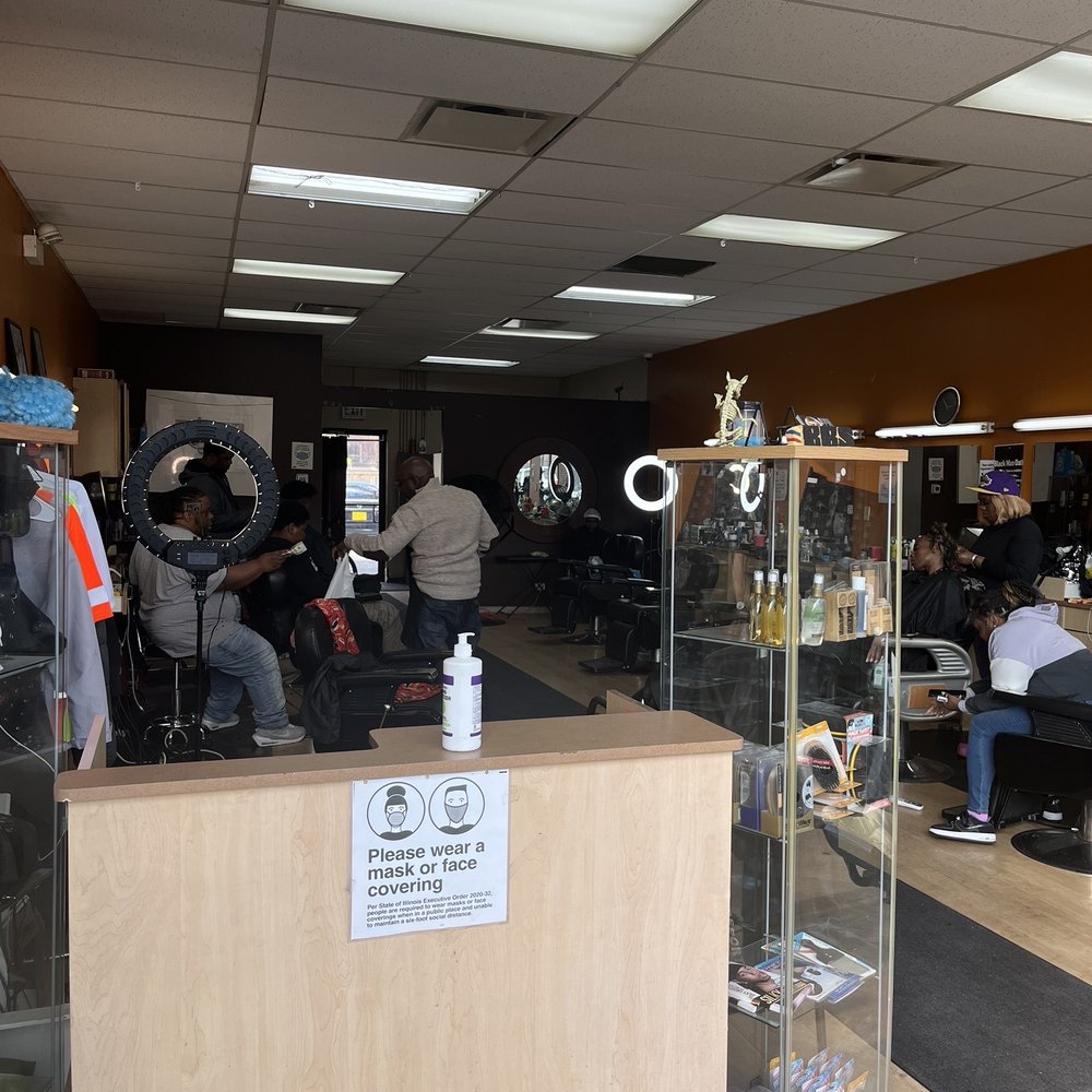 Bronzeville Barber Salon - Inside - Barbers Near Me - Chicago, Illinois Bronzeville Barber Salon - Inside - Barbers Near Me - Chicago, Illinois