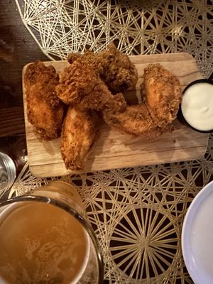 Double Dyme Tavern by null