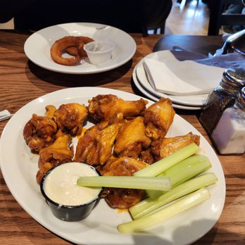 Anchor Bar Oswego - 10 wings with mild sauce - Chicken Wings Near Me - Oswego, Illinois Anchor Bar Oswego - 10 wings with mild sauce - Chicken Wings Near Me - Oswego, Illinois