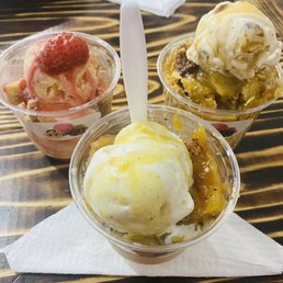 Strawberry Cheesecake/Peach Cobbler/Pecan Pie