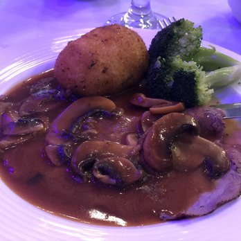 Michael's Riverside - Italian Near Me - Lyndhurst, New Jersey