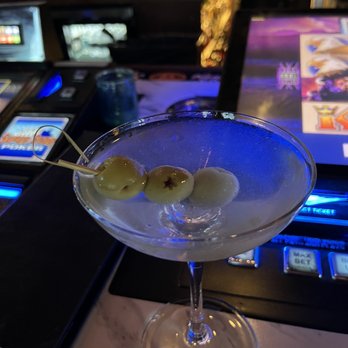 The MINT Tavern - Dirty Martini - Cocktail Bars Near Me - Las Vegas, Nevada The MINT Tavern - Dirty Martini - Cocktail Bars Near Me - Las Vegas, Nevada