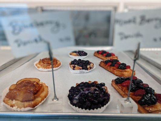 Roji Bakery by null