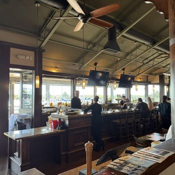 Smith's Landing Seafood Grill - Bar area - Seafood Near Me - Antioch, California Smith's Landing Seafood Grill - Bar area - Seafood Near Me - Antioch, California