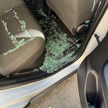 Hotel deLuxe - Broken glass from shattered window - Hotels Near Me - Portland, Oregon