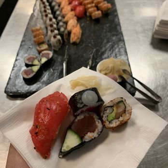 The Kitchen Restaurant - First course: assorted sushi - New American Near Me - Sacramento, California The Kitchen Restaurant - First course: assorted sushi - New American Near Me - Sacramento, California