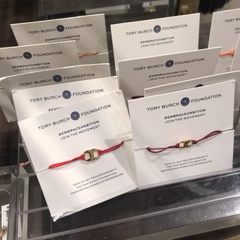 Tory Burch - Outlet Stores Near Me - Halton Hills, Ontario Tory Burch - Outlet Stores Near Me - Halton Hills, Ontario