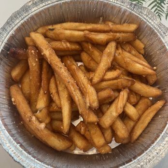 Smoking Monkey Pizza - Loaded fries... maybe they forgot to load them? :/ - Pizza Near Me - Renton, Washington Smoking Monkey Pizza - Loaded fries... maybe they forgot to load them? :/ - Pizza Near Me - Renton, Washington