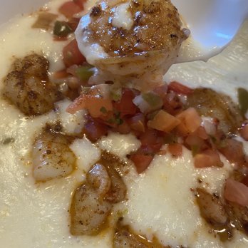 Bell Street Burritos - Shrimp and grits (soooo good!) - Mexican Near Me - Tucker, Georgia