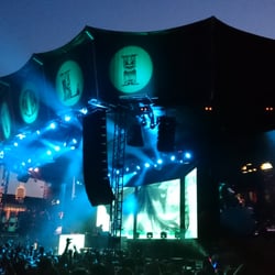 Tiesto - Super flot sceneshow med både ild, fyrværkeri og lys!