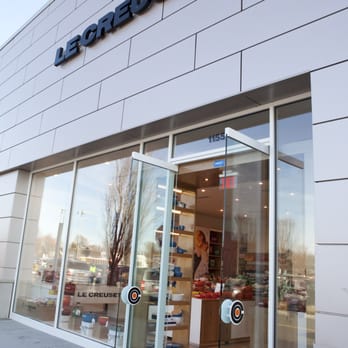 Le Creuset Outlet Store - Tableware Near Me - Miramar Beach, Florida