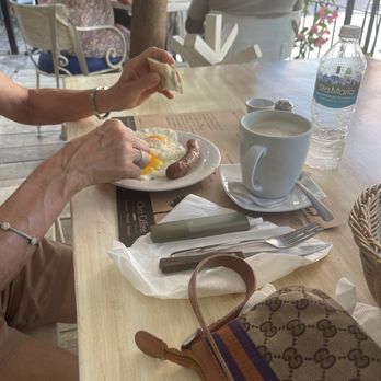 Chez Céline - Bakeries Near Me - Playa del Carmen, ROO