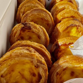 Paderia Bakehouse - Dozen yummmmmm - Bakeries Near Me - Irvine, California