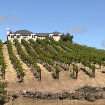 Cu Dona Winery - View from the entrance. - Wine Tasting Room Near Me - Cloverdale, California
