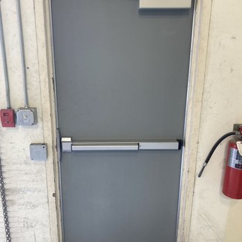 Commercial Door Medics - Exterior warehouse door - Door Sales/Installation Near Me - Riverside, California Commercial Door Medics - Exterior warehouse door - Door Sales/Installation Near Me - Riverside, California