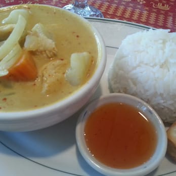 Thai Orchid Restaurant - Lunch special Yellow Curry with crispy spring roll. - Thai Near Me - Charlotte, North Carolina Thai Orchid Restaurant - Lunch special Yellow Curry with crispy spring roll. - Thai Near Me - Charlotte, North Carolina