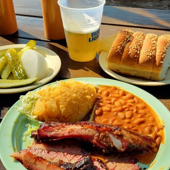 The Salt Lick BBQ - Combo BBQ plate. - Barbeque Near Me - Round Rock, Texas The Salt Lick BBQ - Combo BBQ plate. - Barbeque Near Me - Round Rock, Texas