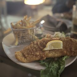 110 Grill - Fish and chips