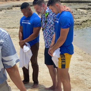 Huikala Baptist Church - Praying with Pastor King - Churches Near Me - Honolulu, Hawaii Huikala Baptist Church - Praying with Pastor King - Churches Near Me - Honolulu, Hawaii
