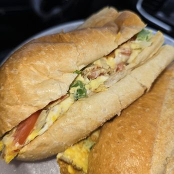 Metro Bagels & Grill - Vegetable omelet with american cheese - Coffee & Tea Near Me - North Arlington, New Jersey Metro Bagels & Grill - Vegetable omelet with american cheese - Coffee & Tea Near Me - North Arlington, New Jersey