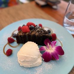 Malibu Farm - Grilled chocolate cake ( what does that even mean?)