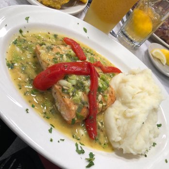 El Gauchito - Salmon with mash potatoes - Argentine Near Me - Elmhurst, New York El Gauchito - Salmon with mash potatoes - Argentine Near Me - Elmhurst, New York