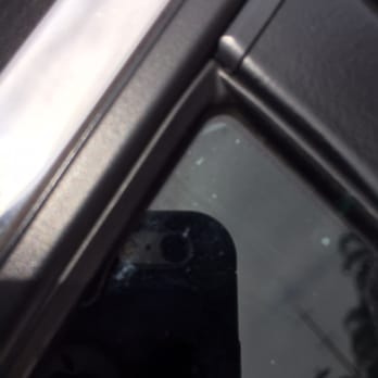 Best Auto Glass & Tinting - Bubbles on the side windows - Car Window Tinting Near Me - Reedley, California