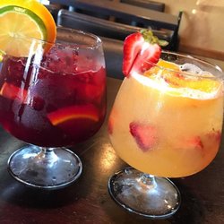 Fuego Latin Fusion Bar & Restaurant - Sangria Roja & Peach Sangria