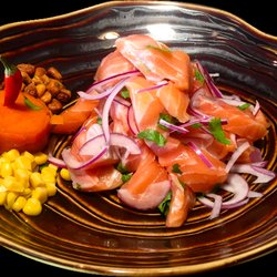 La Cascada - Ceviche de salmon
