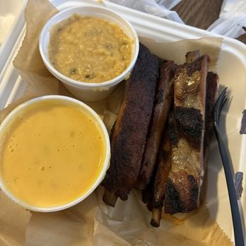 Eli's BBQ - Riverside - Barbeque Near Me - Cincinnati, Ohio
