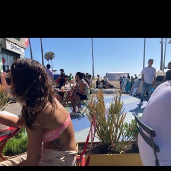 El Huarique - Seating area - Peruvian Near Me - Venice, California