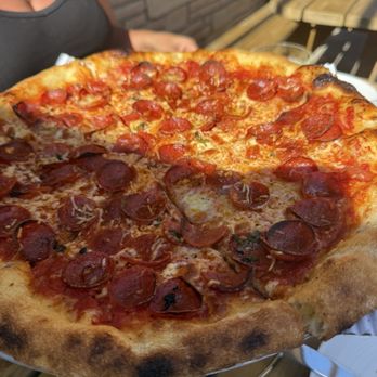 Gigi’s Italian - Pepperoni pizza - Italian Near Me - Sauble Beach, Ontario