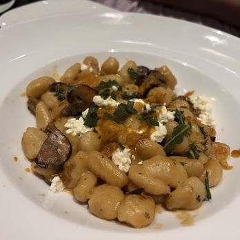Cooper’s Hawk Winery & Restaurant - Gnocchi with roasted butternut squash - Wine Bars Near Me - Woodbridge, Virginia Cooper’s Hawk Winery & Restaurant - Gnocchi with roasted butternut squash - Wine Bars Near Me - Woodbridge, Virginia