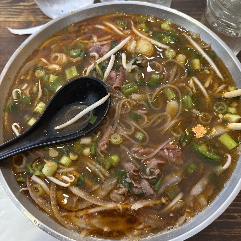 Beef pho lemongrass spicy