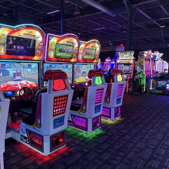 Dave & Buster's Manchester - Games - Sports Bars Near Me - Manchester, New Hampshire Dave & Buster's Manchester - Games - Sports Bars Near Me - Manchester, New Hampshire