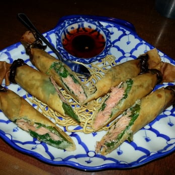 Thai Ocha - Salmon Roll - Thai Near Me - Denton, Texas Thai Ocha - Salmon Roll - Thai Near Me - Denton, Texas