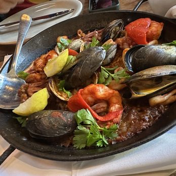 Barcelona Wine Bar - Paella - Tapas/Small Plates Near Me - Washington, DC, District of Columbia