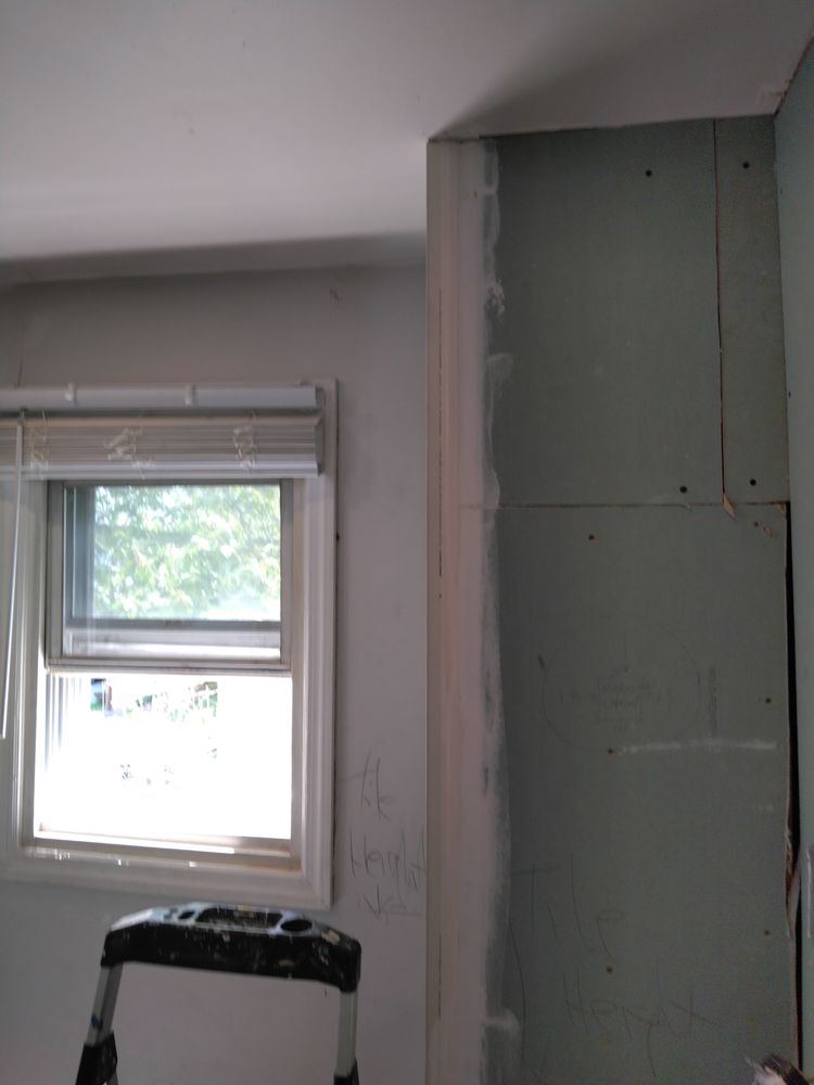 Slide of T&J Construction and Home Improvement