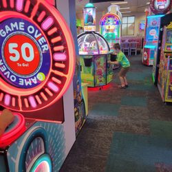 Chuck E. Cheese
