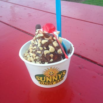 Sunny's Dairy Bar - Small Nutella sundae with chopped nuts, chocolate finger cookie and a cherry on top! - Ice Cream & Frozen Yogurt Near Me - Summerside, Prince Edward Island