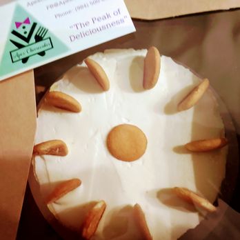 Apex Cheesecakes - Banana Cream Cheesecake - Desserts Near Me
